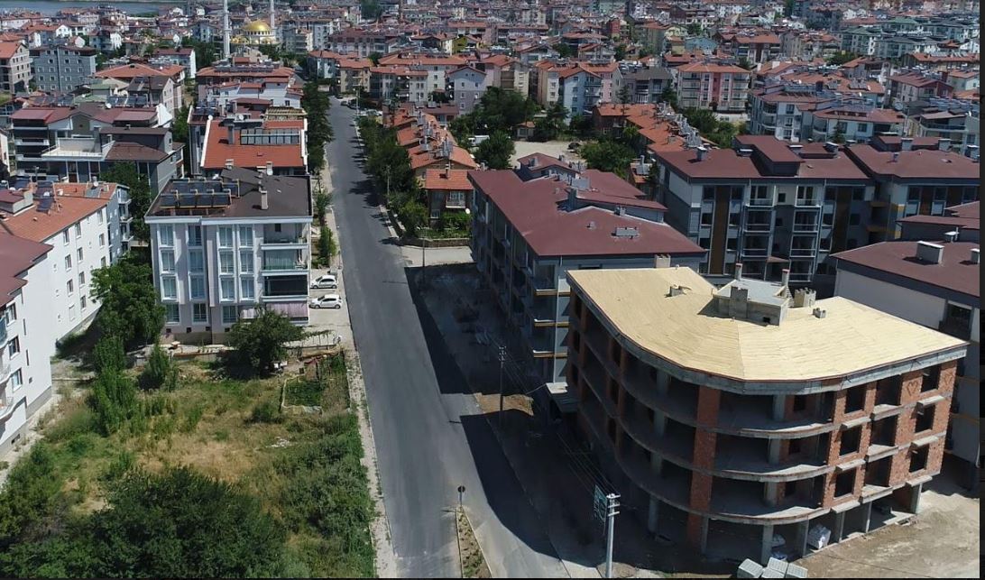 Beyşehir Belediyesi Yol Çalışmalarını Aralıksız Sürdürüyor