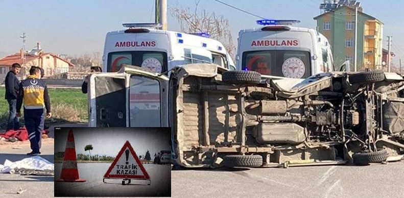 Konya'da servis midibüsü ile kamyonet çarpıştı