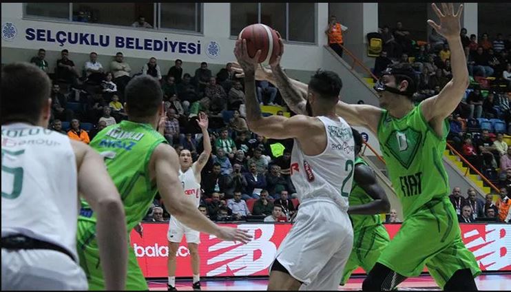 Ayos Group Konyaspor Lider Tofaş'ı evinde mağlup etti,
