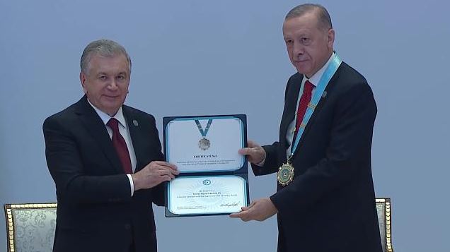 Cumhurbaşkanı Erdoğan'a Türk Dünyası Ali Nişanı