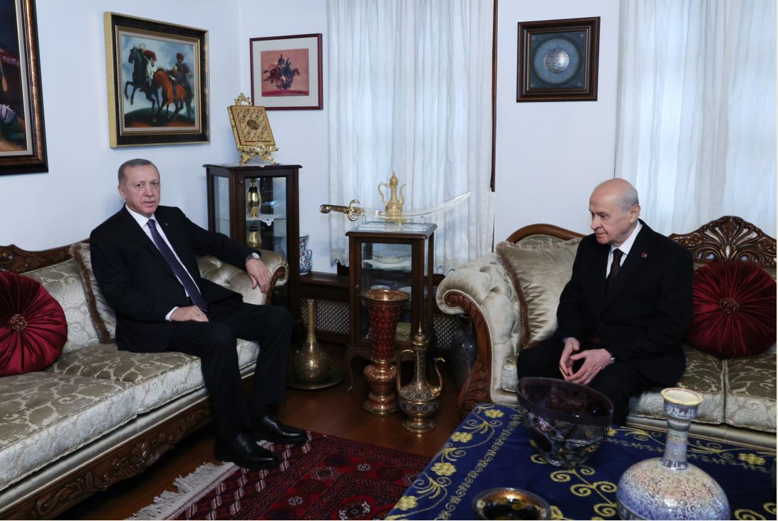 Cumhurbaşkanı Erdoğan MHP Genel Başkanı Bahçeli'yi Evinde Ziyaret Etti