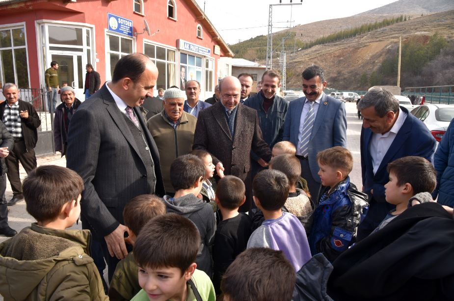 Başkan Altay Ve Başkan Pekyatırmacı Sızmalı Vatandaşlarla Buluştu