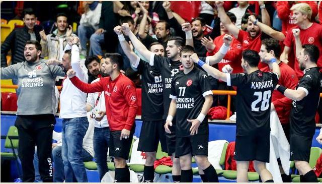 A Milli Erkek Hentbol Takımı, Konya'da  Lüksemburg'u yendi