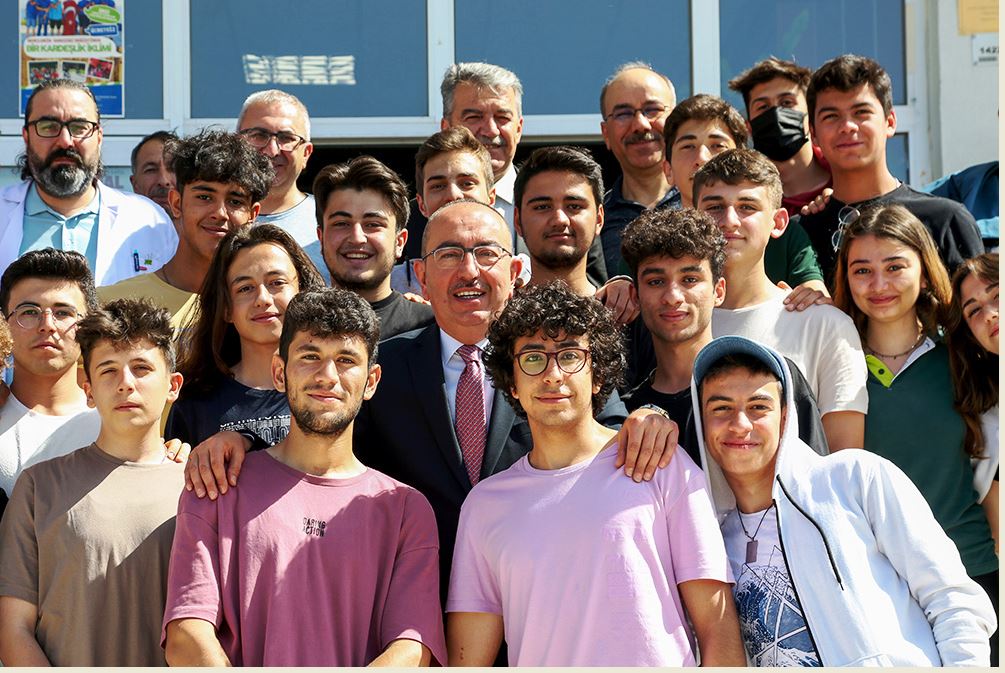 Başkan Kavuş’tan Meram’da Gençlere ‘YKS’ Müjdesi