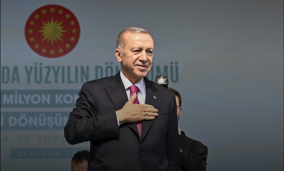 Cumhurbaşkanı Erdoğan: Yüzyılın şafağının sökmesine az kaldı
