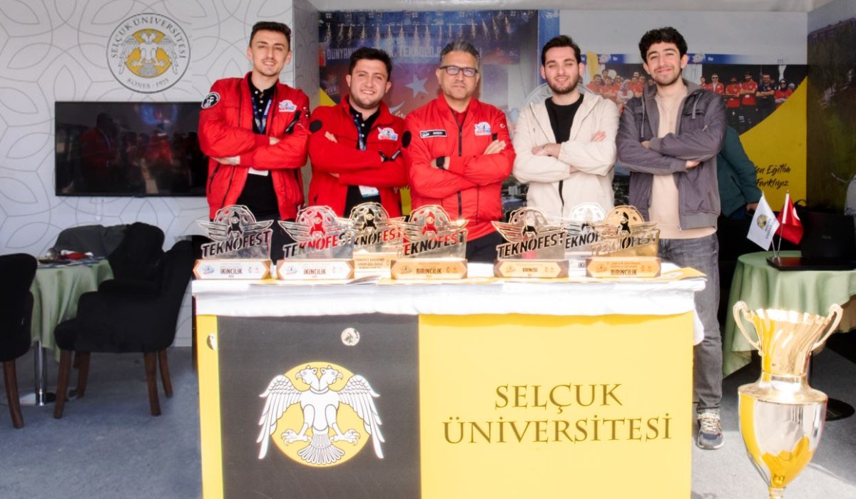 Selçuk Üniversitesi KiDose Takımı, TEKONFEST’te 150 bin lira hibe kazandı