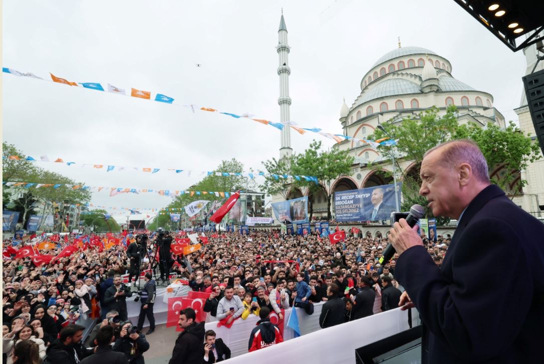 Cumhurbaşkanı Erdoğan: “Cumhurbaşkanı Erdoğan: “ milletin pazar günü, tercihini Türkiye Yüzyılı‘ndan yana kullanacağıdır”