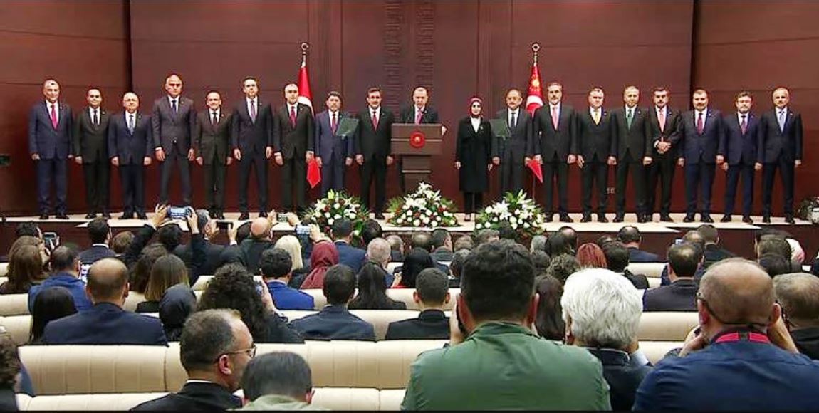 Cumhurbaşkanı Erdoğan, Yeni  Kabineyi  Açıkladı