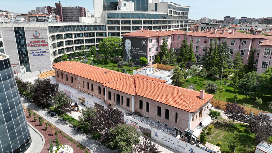 Tarihi Hemşirelik Binası Restore Ediliyor