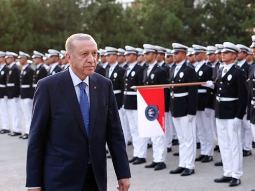 Cumhurbaşkanı Erdoğan, “Türkiye’ye uzanan kirli elleri nerede olursa olsun kırmakta kararlıyız”