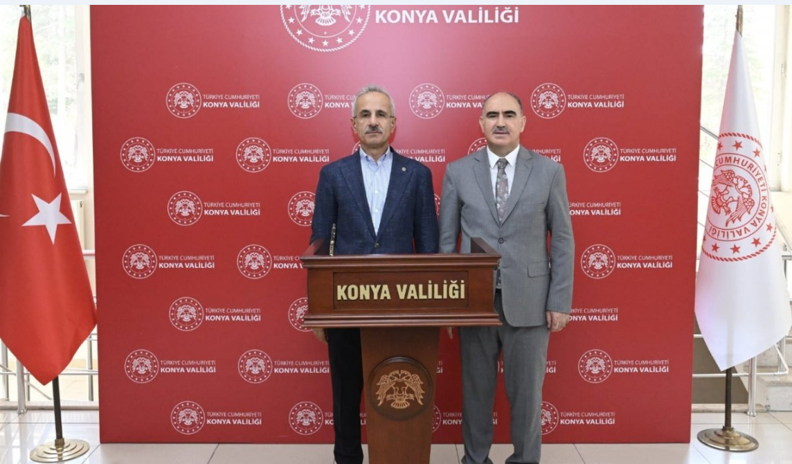 Bakan Uraloğlu Vali Özkan'ı ziyaret etti