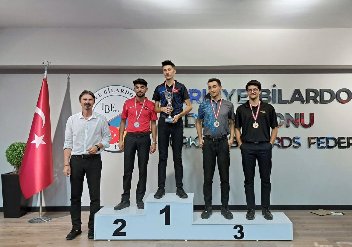 NEÜ Öğrencisi Türkcan Yıldırım, Türkiye Pool Bilardo Şampiyonası’nda 3. Oldu
