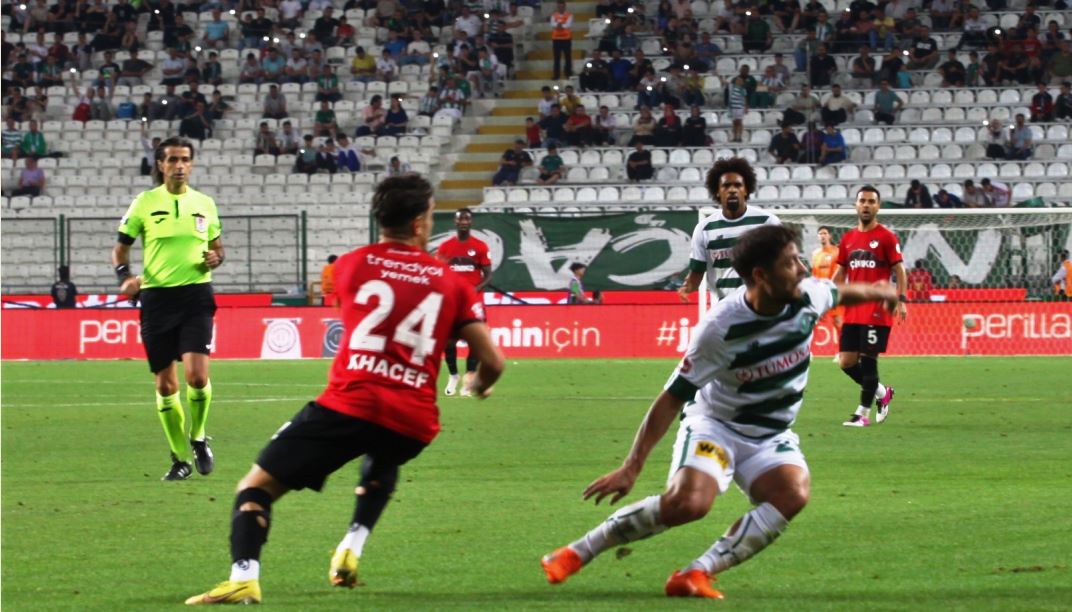 Trendyol Süper Lig: Konyaspor: 0 - Gaziantep FK: 0 İlk Yarı