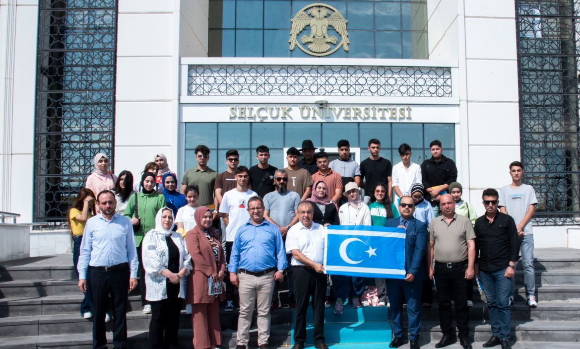 Türkmen Öğrencilerden Selçuk Üniversitesine Teşekkür Ziyareti