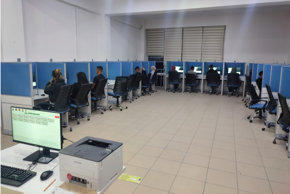 Yunak’ta E-Sınav Merkezinde İlk Sınav Yapıldı