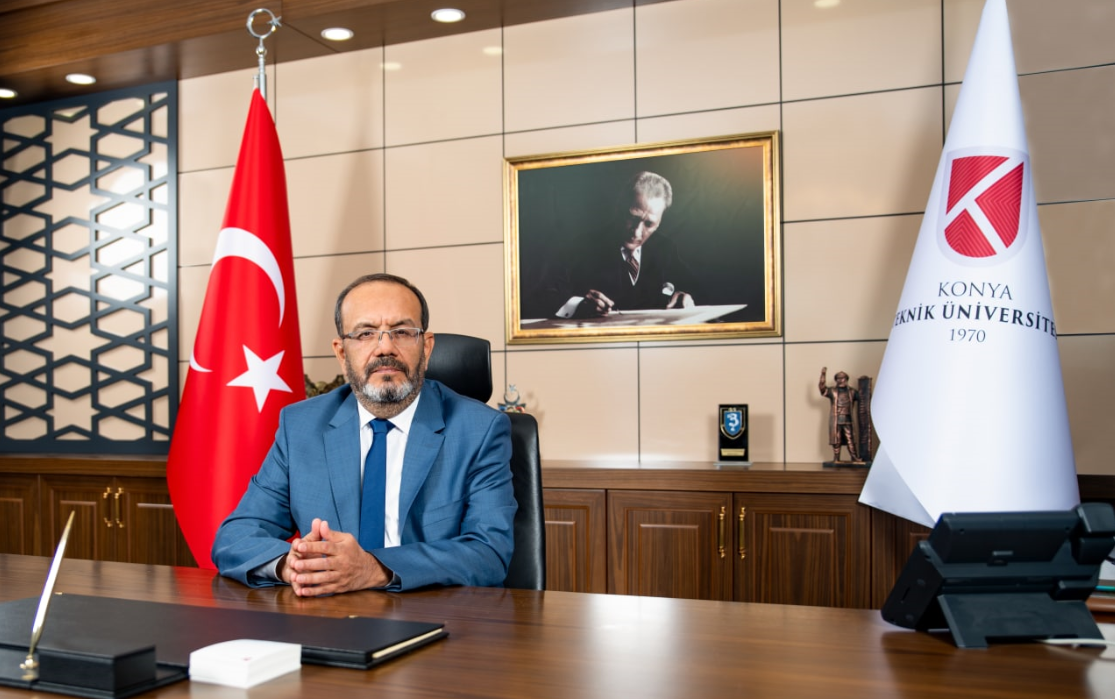 Rektörümüz Prof. Dr. Osman Nuri Çelik'in 29 Ekim Cumhuriyet Bayramı Mesajı