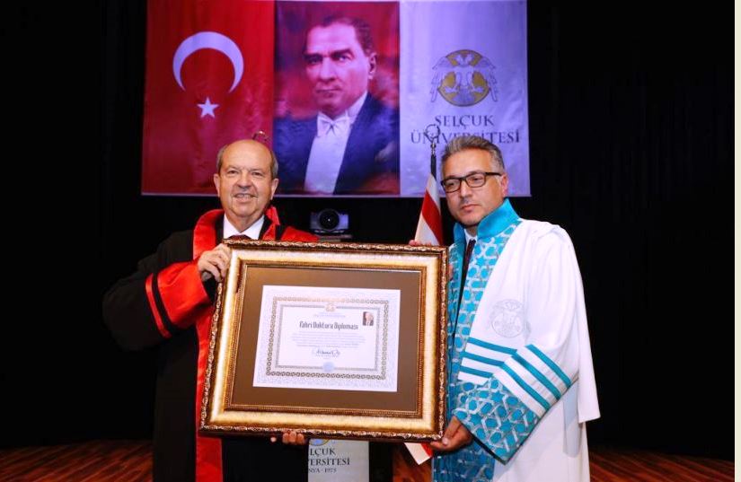 Cumhurbaşkanı Ersin Tatar’a,  Selçuk Üniversitesi’nde Fahri Doktora Ünvanı Verildi