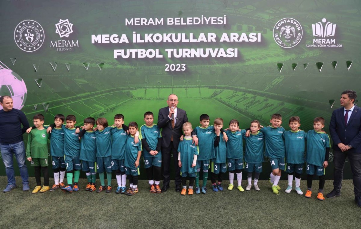 Meram Futbol Turnuvası Şampiyonu Kemal Hatipoğlu İlkokulu   Oldu