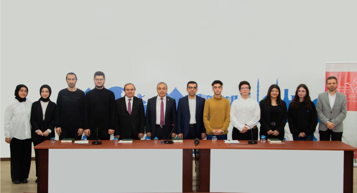 Selçuk Üniversitesinde Mevlana Öğrenci Paneli Düzenlendi