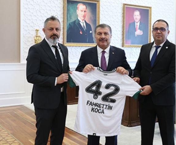 Konyaspor Başkanı Korkmaz'dan  Bakan Koca'ya ziyaret
