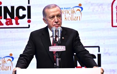 Cumhurbaşkanı Erdoğan: “Akif’in diliyle haykırmaya, haktan ve haklıdan yana olmaya devam edeceğiz”