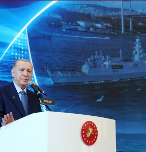 Cumhurbaşkanı Erdoğan: “Savunma alanında bağımsız olamayan milletlerin istikballerine güvenle bakabilmeleri mümkün değildir.”