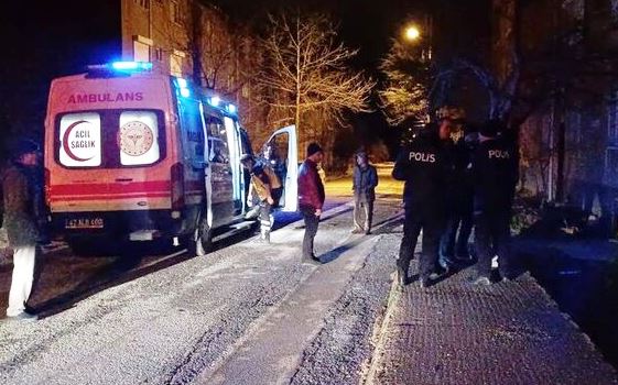 Konya'da  Emekli Polis Evinde Ölü Bulundu