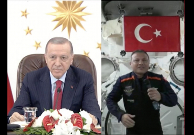 Cumhurbaşkanı Erdoğan, ilk Türk astronot Gezeravcı ile canlı bağlantıyla görüştü