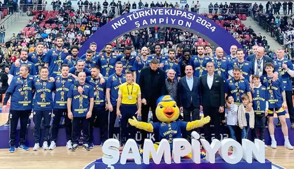 Konya’da Oynan Türkiye Kupasının  şampiyonu Fenerbahçe