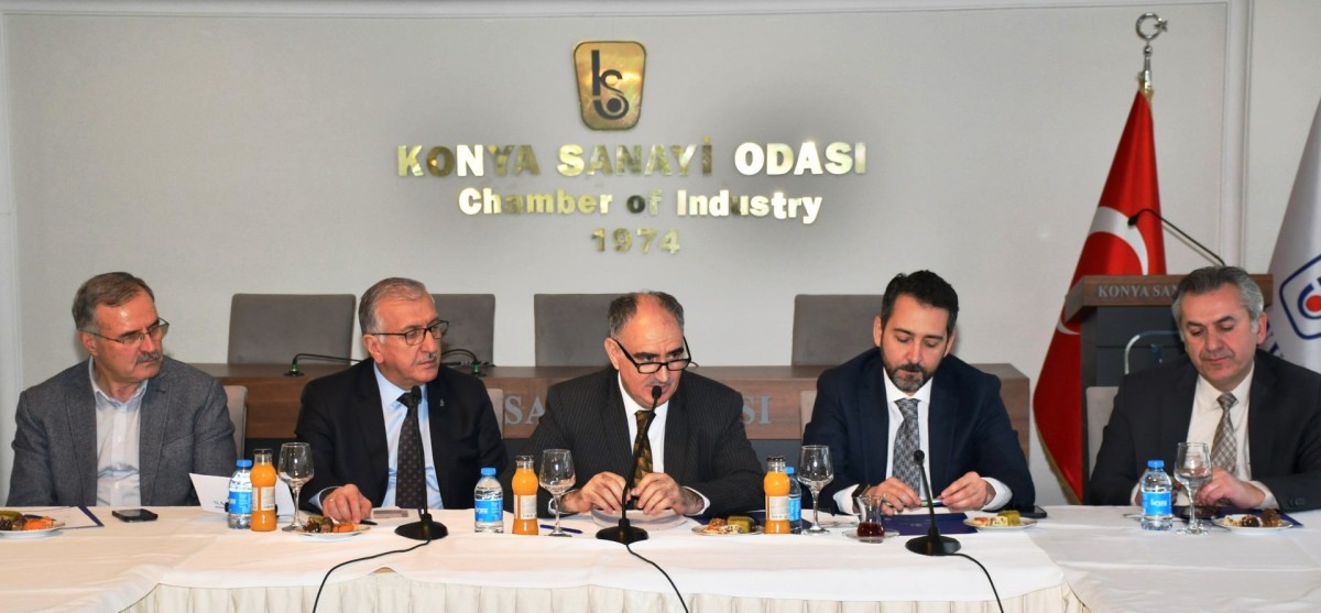 Vali Özkan, Konya Sanayi Odası’nda Sanayicilerin Taleplerini Dinledi 