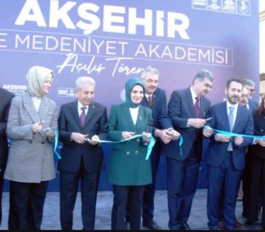 Bakan Göktaş Akşehir'de Lise Medeniyet Akademisi Açılışını Yaptı