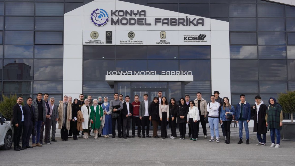 Özbekistanlı Öğrencilere Necmettin Erbakan Üniversitesi Misafirperverliği 