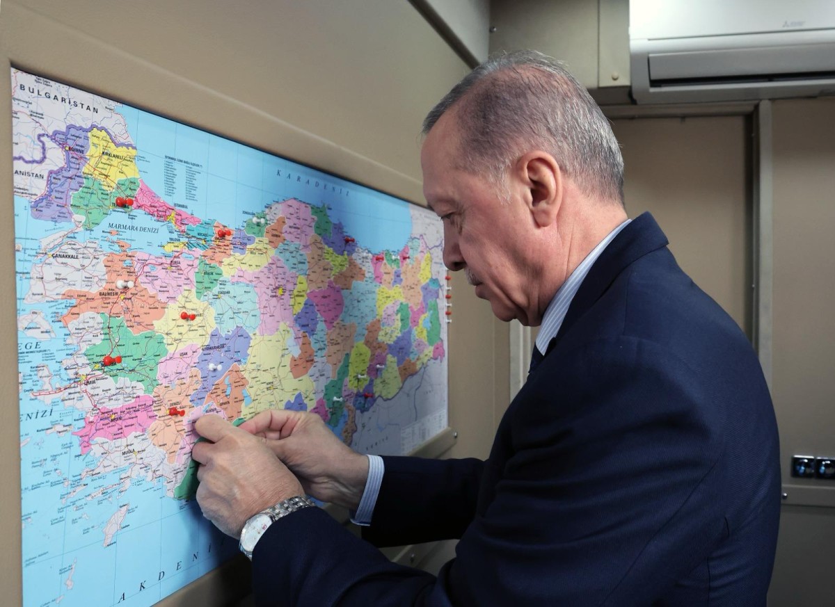 Cumhurbaşkanı Erdoğan: “Ramazan Bayramı gelmeden “millî irade bayramını” beraberce ilan edeceğimize inanıyorum”