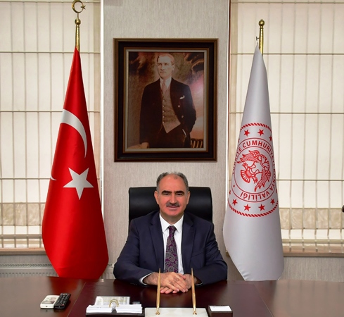  Vali Özkan’dan  İstiklal Marşı Kabulü Ve Mehmet Akif Ersoy’u Anma Günü Mesajı