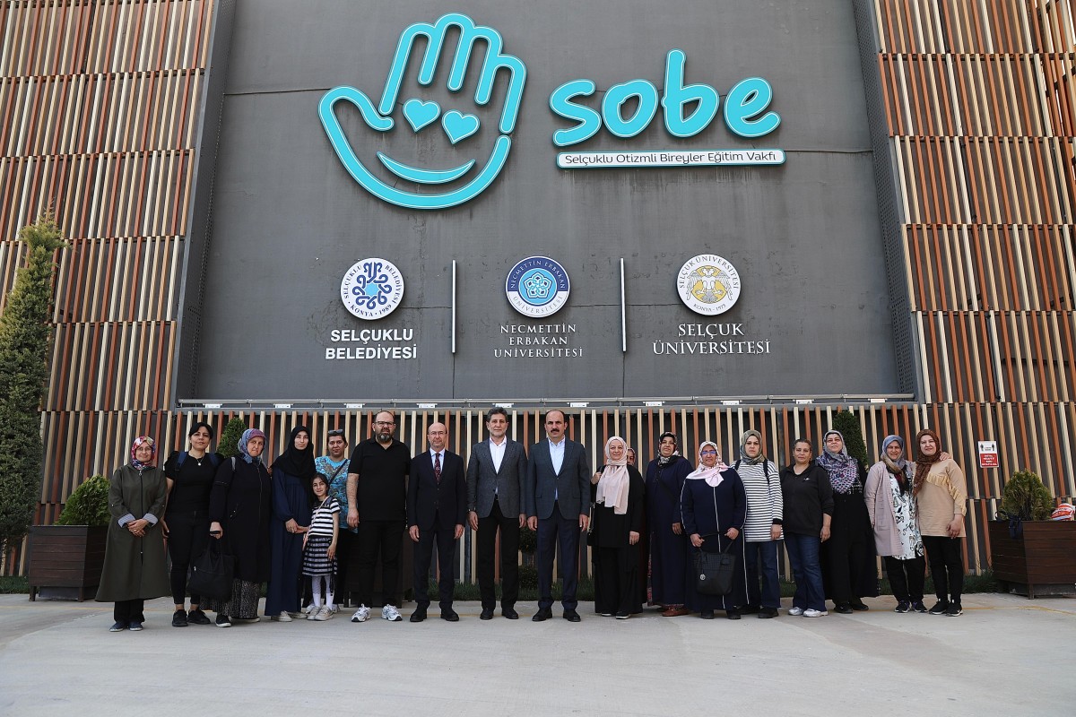Başkan Altay, 2 Nisan Dünya Otizm Farkındalık Günü’nde Sobe’yi Ziyaret Etti