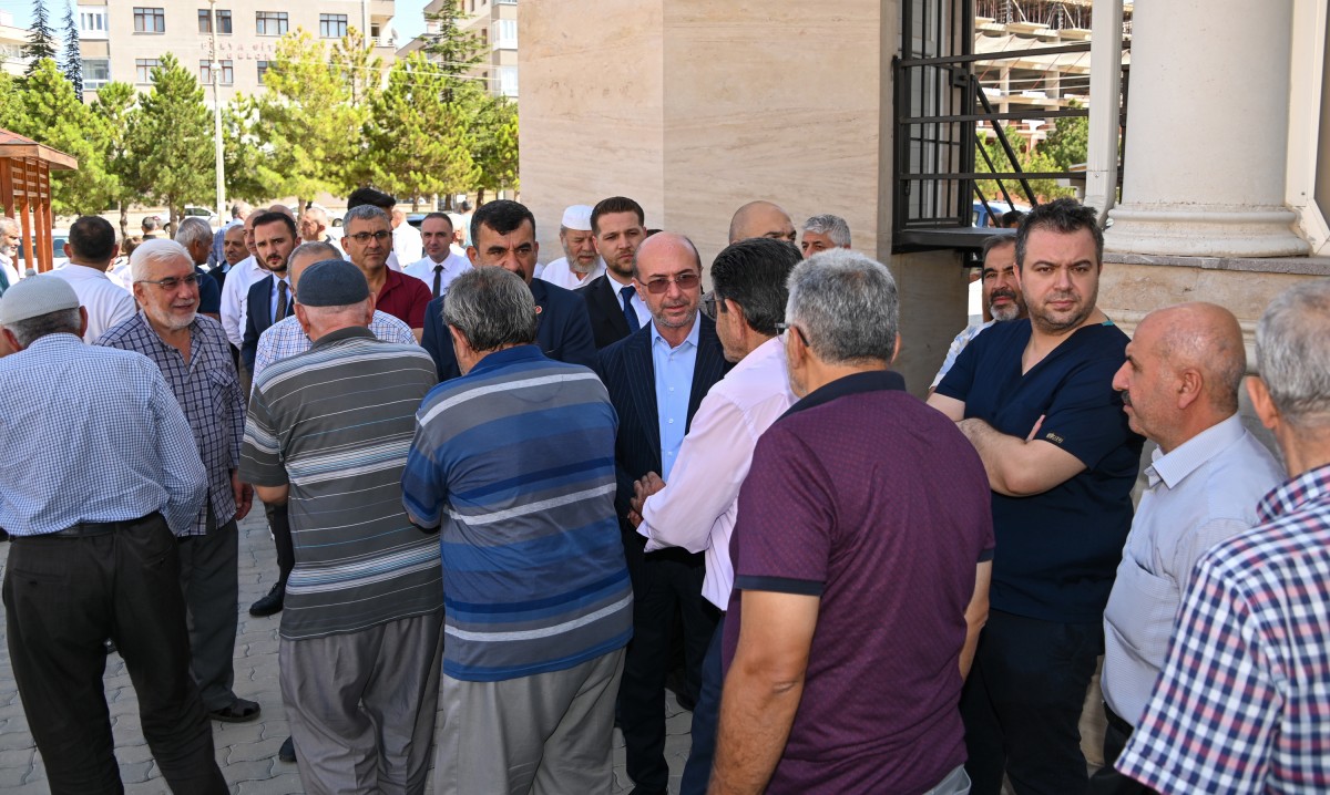 Başkan Pekyatırmacı Yazır Mahallesi’nde Vatandaşlarla Buluştu