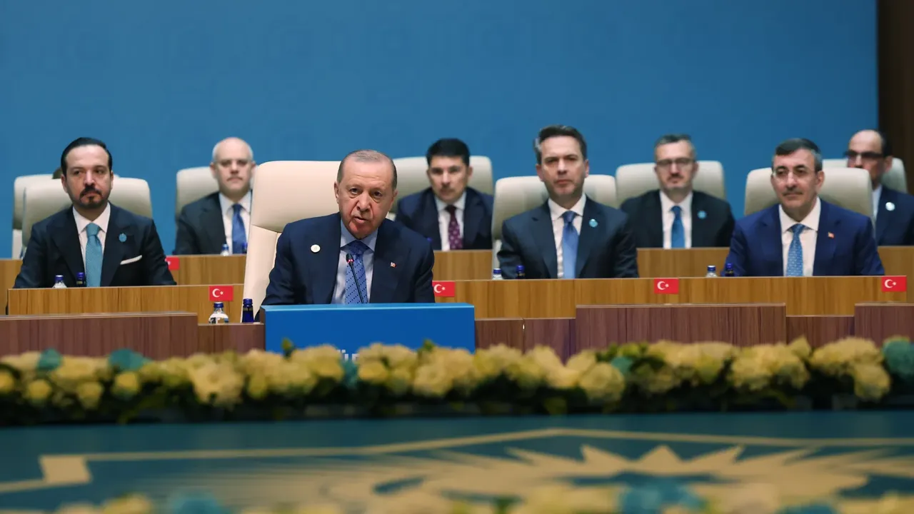 Cumhurbaşkanı Erdoğan'dan Türk Dünyası'na birlik çağrısı
