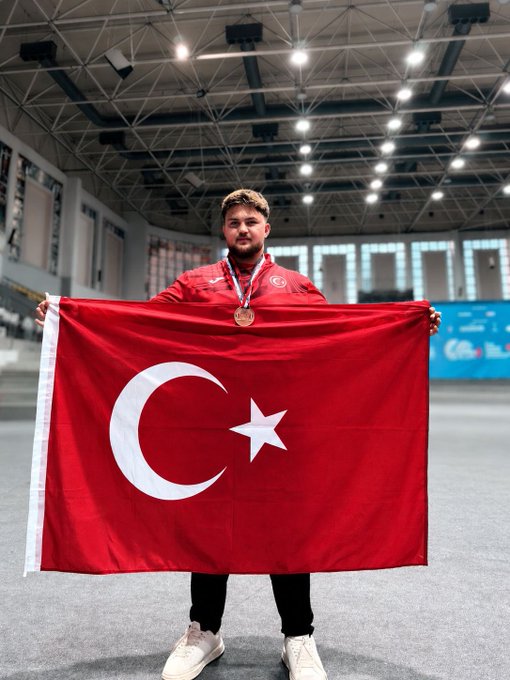 Dünya Sahnesinde Bir Selçuklu Belediyespor’lu Selahattin Altın’dan Bronz Madalya
