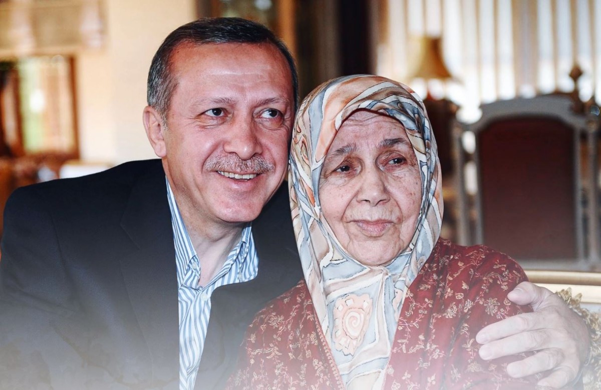 Cumhurbaşkanı Erdoğan'dan Anneler Günü mesajı