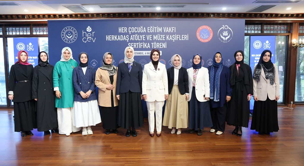 Bakan Göktaş,  Herkadaş Atölye ve Müze Kaşifleri Sertifika Töreni'ne Katıldı 