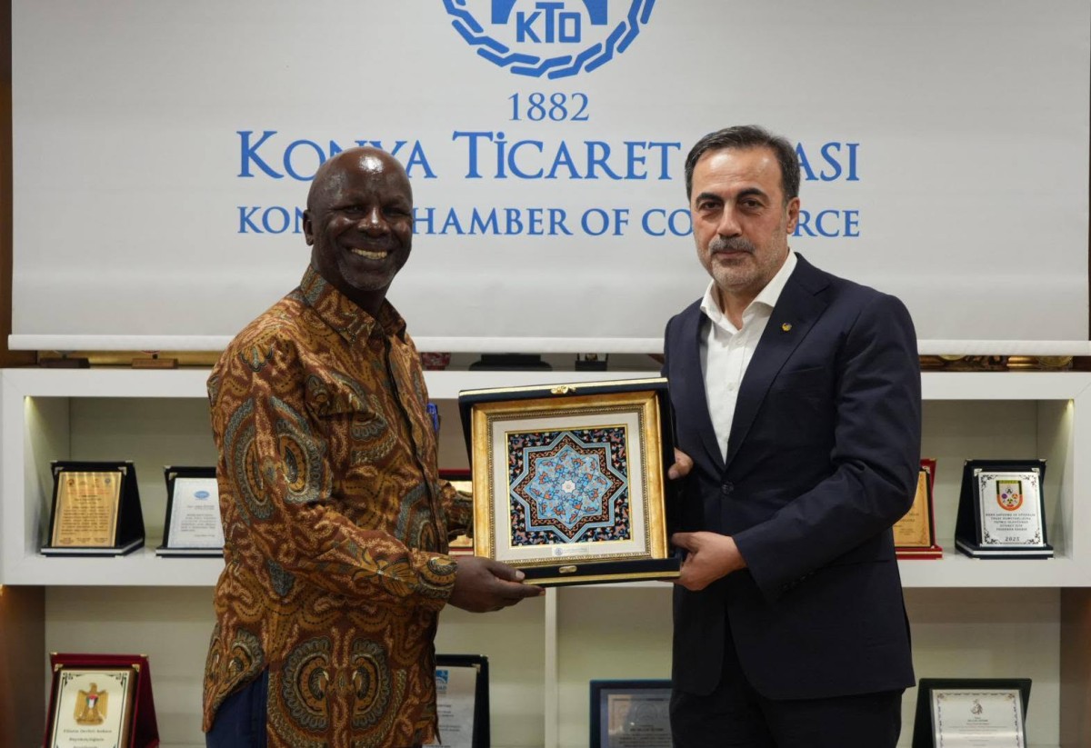 Kenya Büyükelçisi Muchiri Konya Ticaret Odası’nı Ziyaret Etti