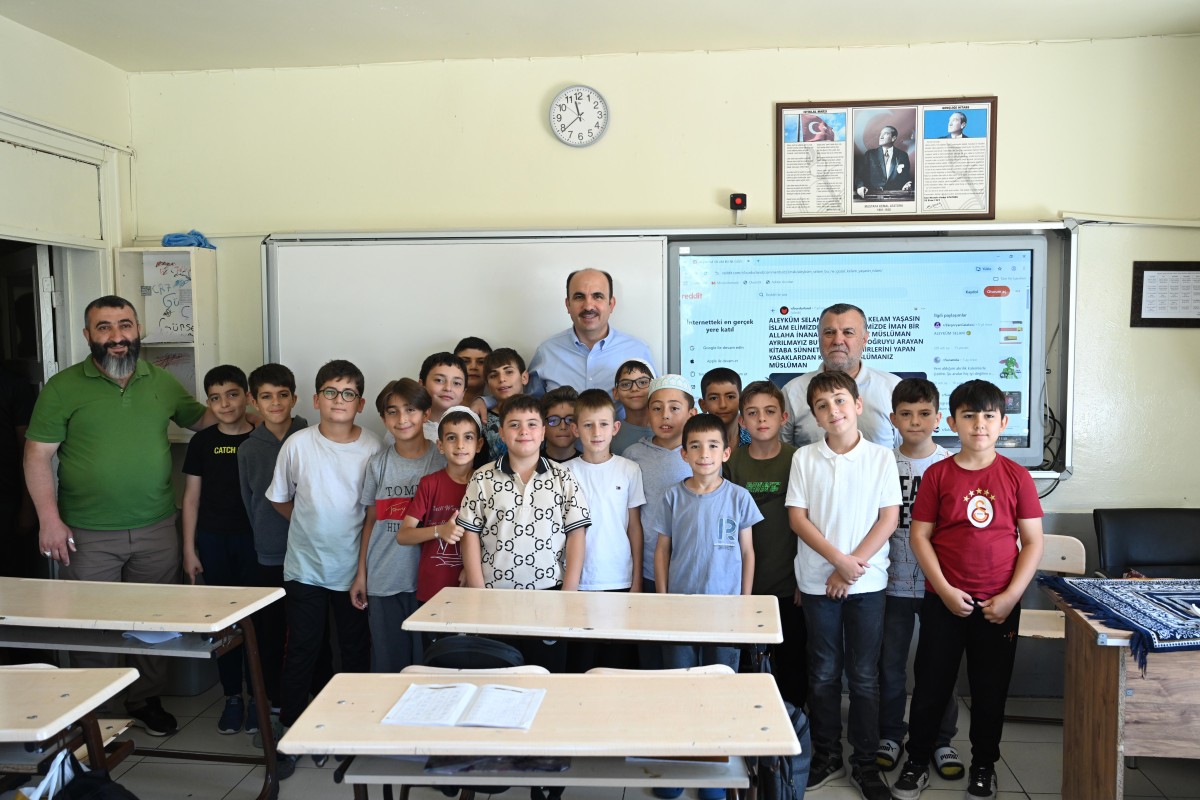 Başkan Altay Yaz Kur’an Kursu Öğrencileriyle Bir Araya Geldi