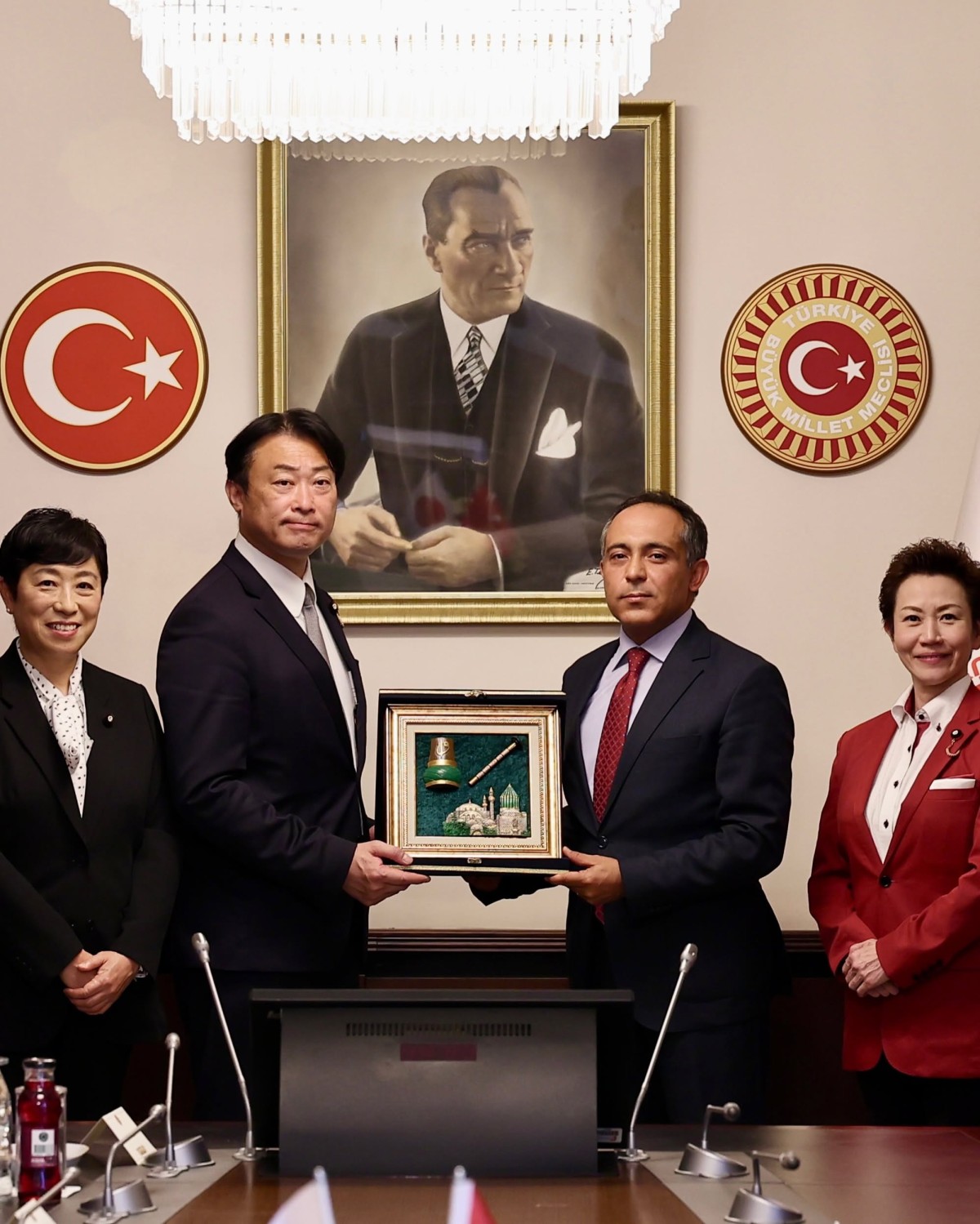 MHP’li Koçak Japon Heyetini Ağırladı