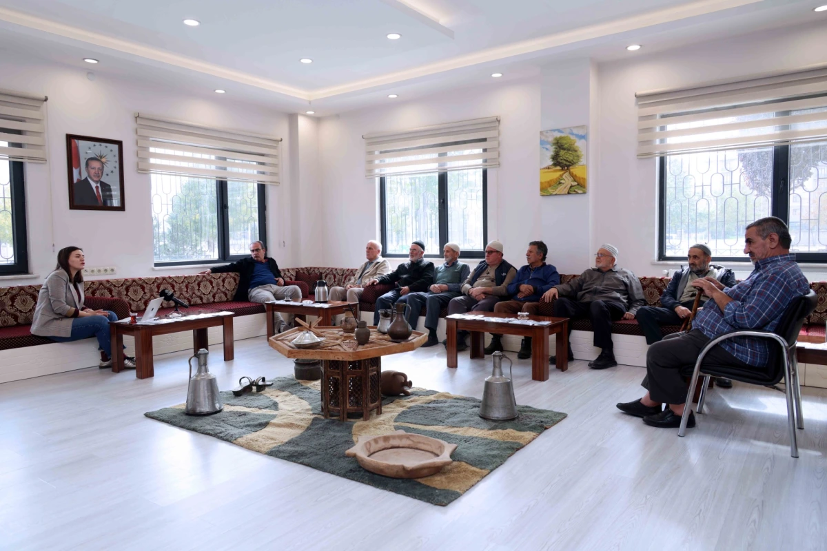 Karatay’da Teknoloji Bağımlılığıyla Mücadele Eğitimi Verildi