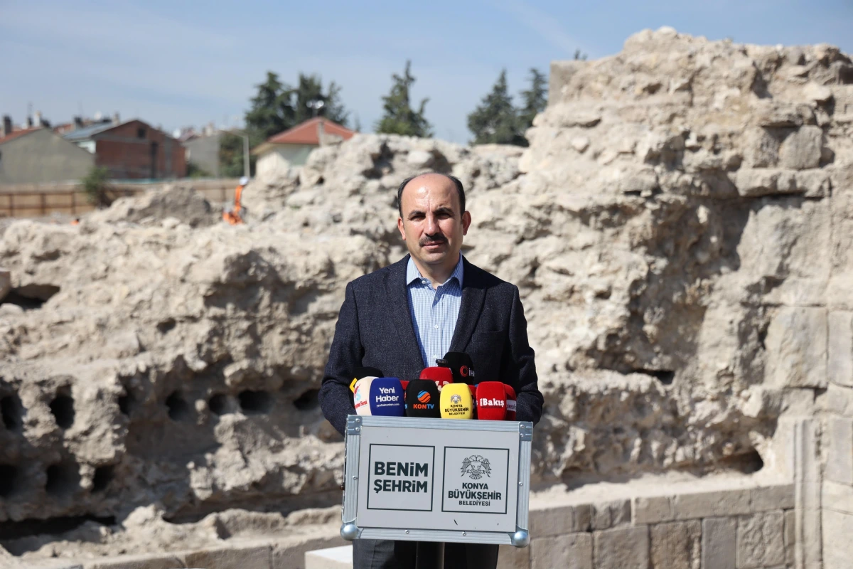 Başkan Altay: “Konya’nın Tarihi Hazinesi Lardende Kazısında Gün Yüzüne Çıkıyor”