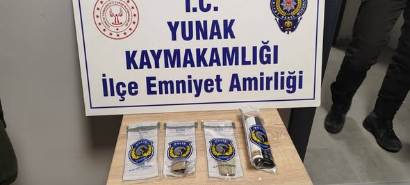 Yunak'ta Zehir Tacirlerine Geçit Yok: 6 Gözaltı