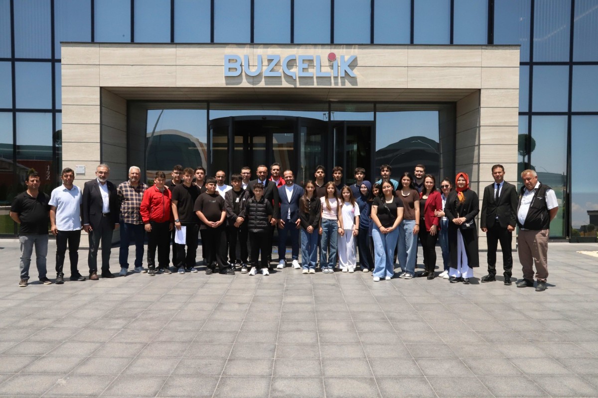 Eğitimden İstihdama Güçlü Köprü: Öğrenciler Sanayiyle Buluştu