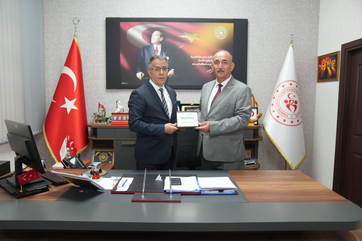  Konya Yeşilay’dan İl Müdürü Çıntimar’a 