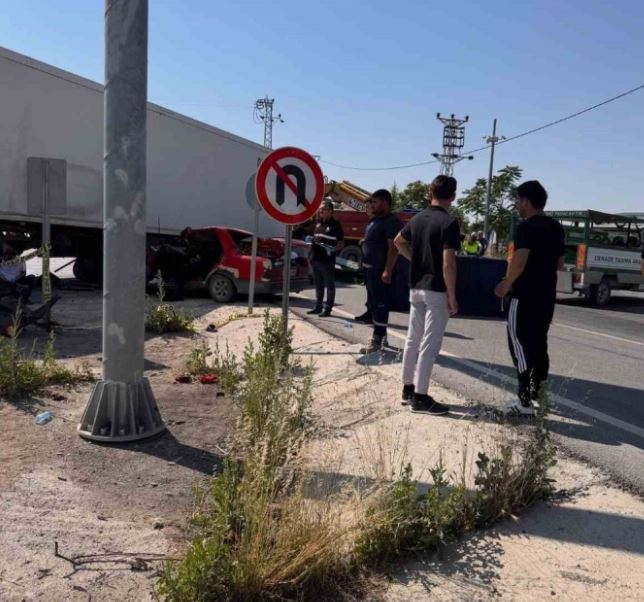  Konya’da Feci Kaza: 2 Ölü, 2 Yaralı
