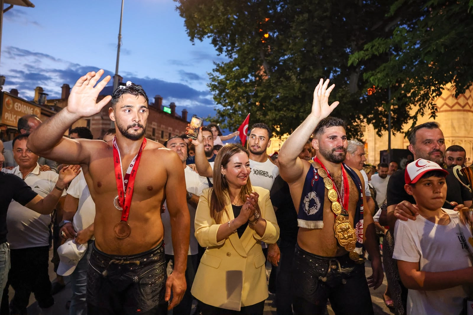 Kırkpınar’da Altın Kemer Antalya’ya Gitti